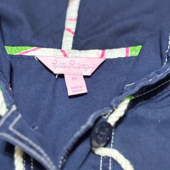 🔥🔥🔥Lilly Pulitzer Blue Utility Jacket with Hood Size: Medium🔥🔥🔥 - Picture 2 of 7